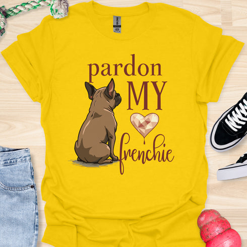 Pardon my frenchie - V3 - Brown Shy Innocent T-Shirt